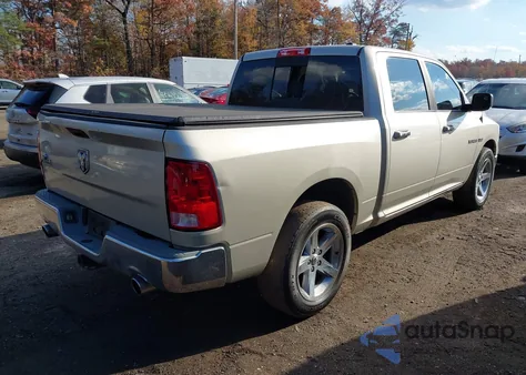 2010 Dodge Ram 1500 Slt/Sport/Trx из США, поврежденный, VIN 1D7RB1CT5AS206066